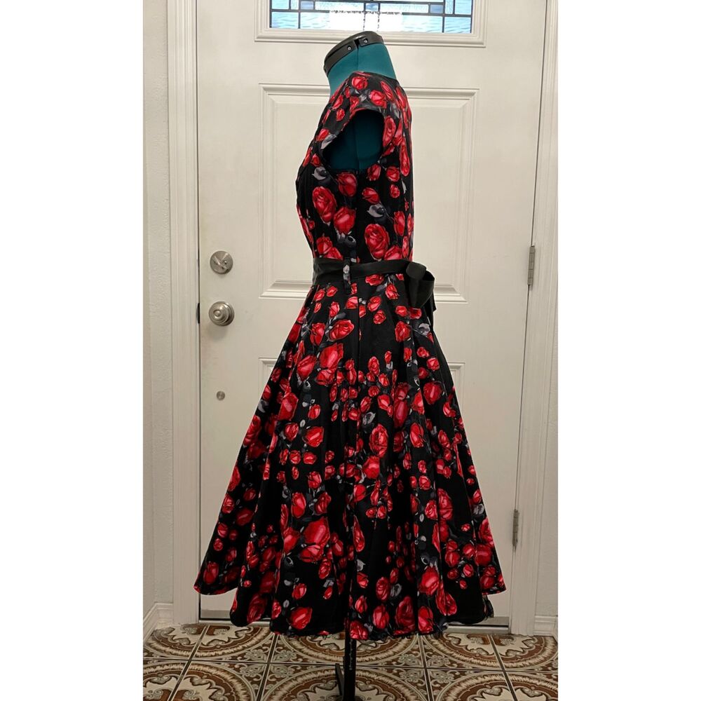 H&R London red rose and black swing dress M - Picture 3 of 6